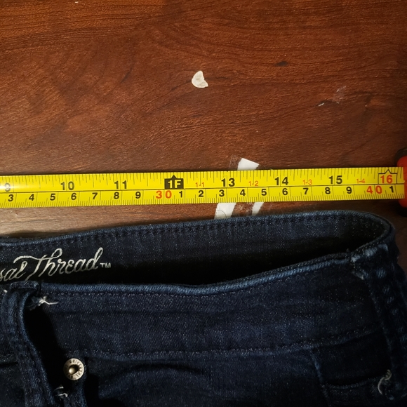 UNIVERSAL THREAD MIDRISE MIDI BLUE JEAN Shorts Size 10 - Picture 7 of 10